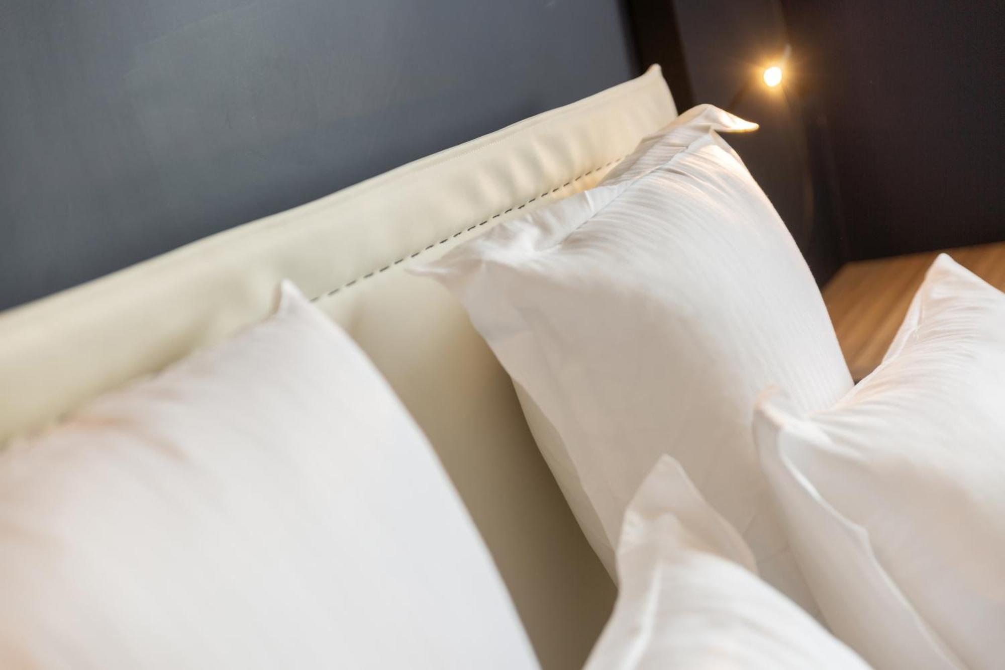 Golden Tulip Hotel & Rooftop Martigues Provence Kamer foto