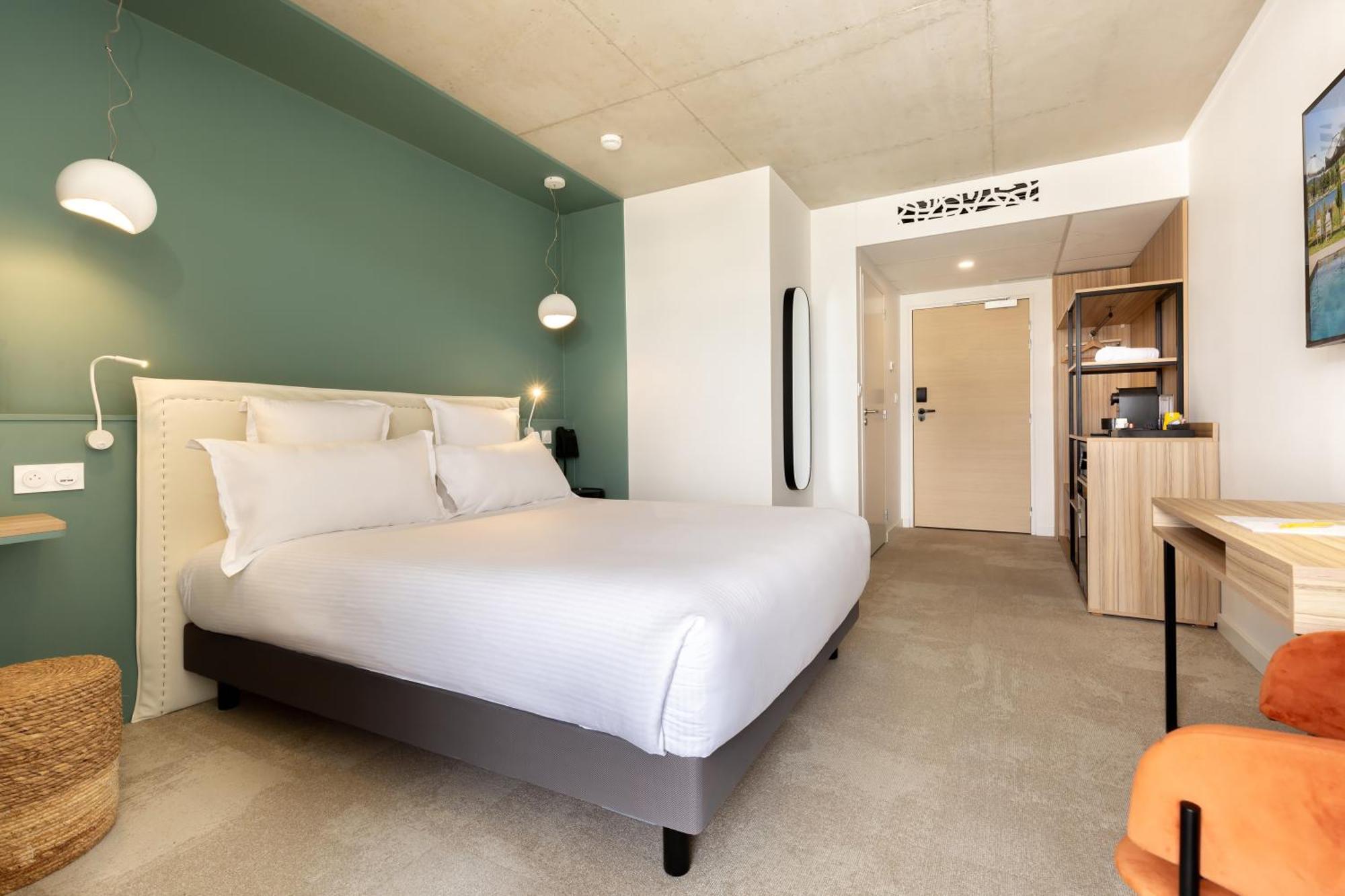 Golden Tulip Hotel & Rooftop Martigues Provence Buitenkant foto