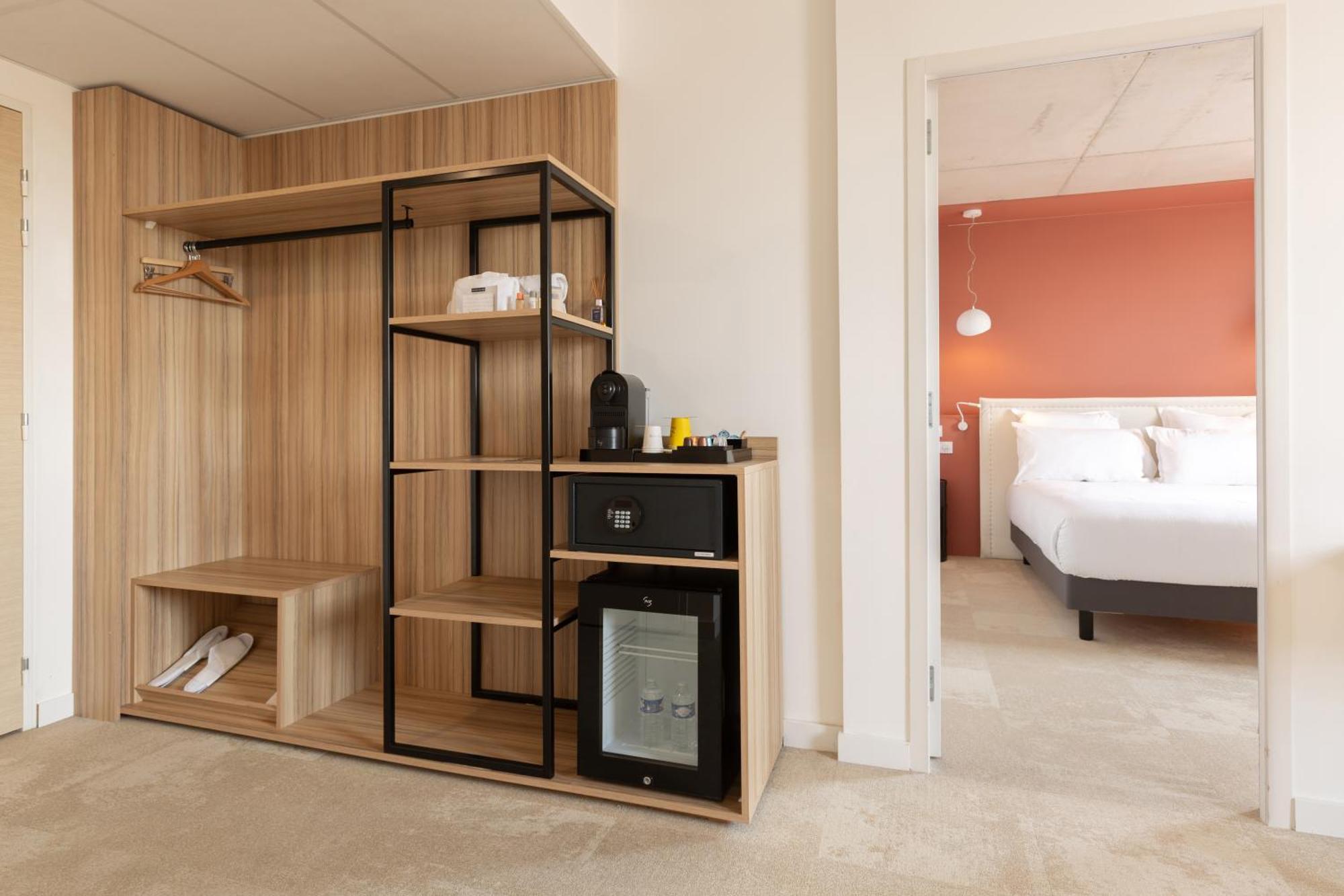 Golden Tulip Hotel & Rooftop Martigues Provence Kamer foto